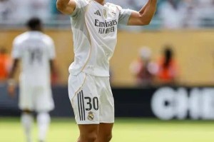 1-0！世俱杯疯狂夜：穆阿尼失单刀尤文出局