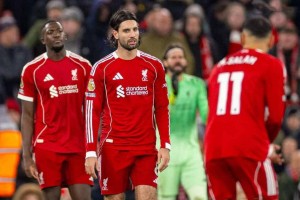 利物浦大刀阔斧改革：“超巨”萨拉赫确认离队，豪砸18亿欧元钦点强援加盟