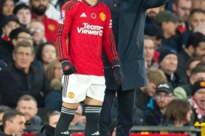 滕哈赫光速下课！比赛战绩不佳只是借口，无意得罪高层导致离任？