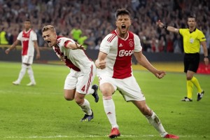 荷甲深度解析：兹沃勒VS阿贾克斯，豪门冲冠遇主场劲旅，残阵对决暗藏变数