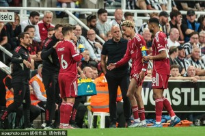 英超积分榜：3队取2连胜+伦敦双雄占前二 曼城第6曼联第16